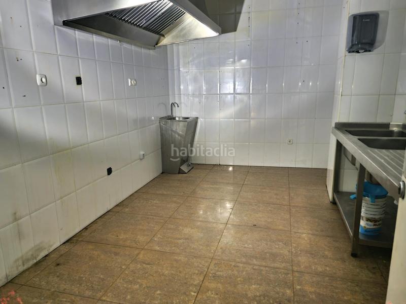 Foto b2a91437-99c5-4c34-9b17-4e63c58bf529. Local comercial a Arroyo del Moro - Noreña Córdoba