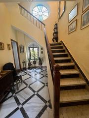 Casa a Sta. Marina - San Andrés - San Pablo - San Lorenzo. Gran casa en la plaza de san agustin