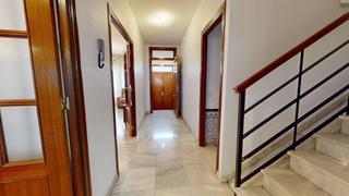 Casa adossada a Ciudad Jardín - Zoco. Magnífica casa adosada en olivos borrachos. 5 dormitorios, 2 bañ