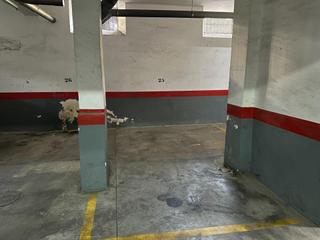Aparcament cotxe a Calle don lope de sosa 37. Plaza de garaje calle don lope de sosa , junto gran via parque.