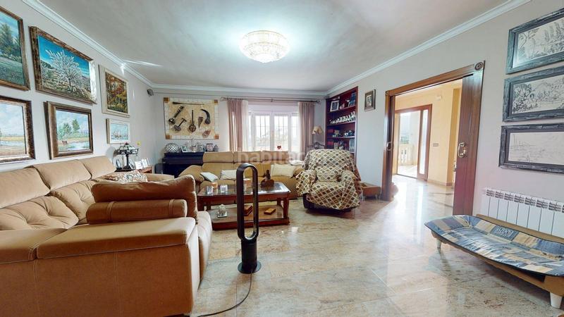 Foto b46ed0f7-8fe4-4297-983d-f1aa5191ccc1. Chalet espectacular chalet en sansueña en El Brillante -El Naranjo - El Tablero Córdoba