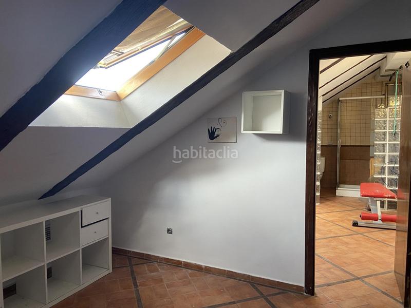 Foto 0da53e84-3590-4ccc-8ff9-aba69ae7db5e. Piso vivienda en plaza de la iglesia 108 m2 en Campo de la Verdad - Miraflores Córdoba