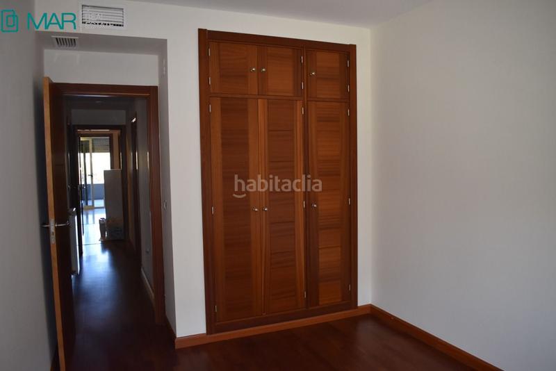 Foto 93f871e9-47db-42fa-a0c3-874d535c7168. Location appartement avec chauffage parking piscine dans Córdoba