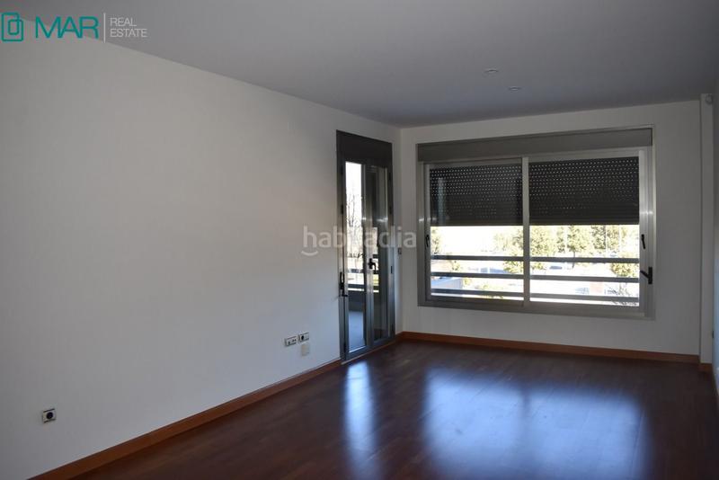 Foto decd1598-07dd-4885-8366-ab393b0bb7a5. Location appartement avec chauffage parking piscine dans Córdoba