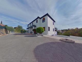 Chalet  Calle acebuche. Señorial complejo de cuatro viviendas de lujo en paraiso arenal.