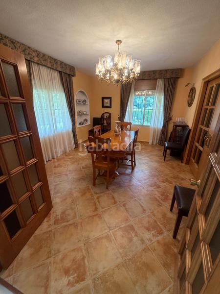 Foto b27e903a-d997-4431-bd83-71a6a0c7d7d0. Chalet with heating parking pool in Santa Maria de Trassierra Córdoba