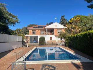 Chalet à El Brillante -El Naranjo - El Tablero. Ocasion!!! chalet en el brillante, zona el mayoral