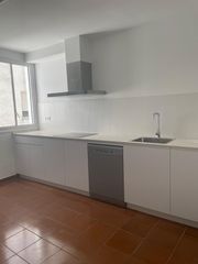 Affitto Appartamento in Centro. Amplia vivienda en alquiler en pleno centro de córdoba  avd. ron