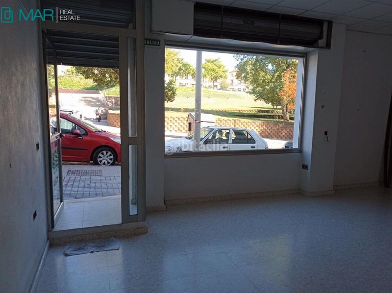 Foto c273e0b8-6dcc-435b-b846-cd7b78f8e2db. Alquiler local comercial local en mirabueno en El Brillante -El Naranjo - El Tablero Córdoba