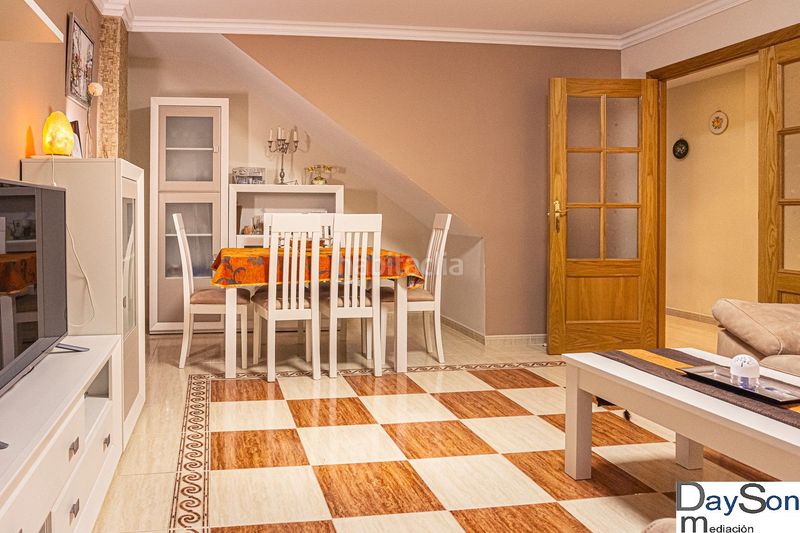 Foto c105a36b-fdd3-4784-9e9d-769e7c371869. Casa amb calefacció aparcament a Alcalá la Real
