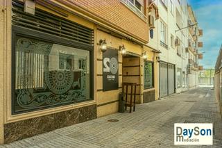 Local Comercial a Calle carmen de burgos 1
