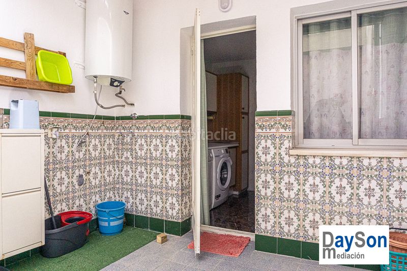 Foto e05a69ec-54d0-4a46-819d-714e4a34b1d2. Casa amb xemeneia aparcament a Alcalá la Real
