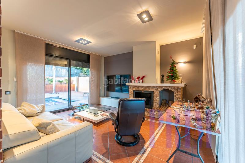 Foto fd601e84-ed8e-4bd9-90b6-99a2d3a425f3. Chalet urbanizacion aubareda en Almoster
