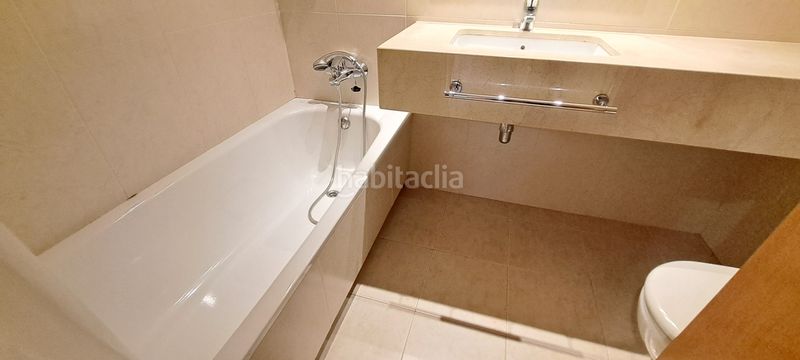 Foto 99a5e941-a778-41e3-8f89-0185504c15e9. Pis amb calefacció a Centre Reus