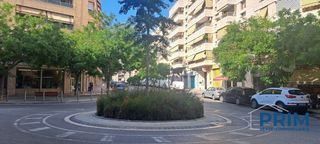 Business premise  Calle de ramon j sender. Local comercial de 165 m2 en venta en reus, con excelente visibi