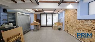 Miete Geschäftsraum  Calle de sant pere apòstol. Local comercial en perfecto estado de 75 m2 en el centro de reus