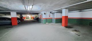Lloguer Aparcament de moto  Avenida del president companys. Parking de moto en alquiler junto al mercat central de reus