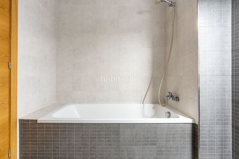 Foto 815390c8-a5fa-4324-8d90-ed1df3db34b3. Pis a Centre Reus
