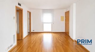 Flat in Calle de Pujol