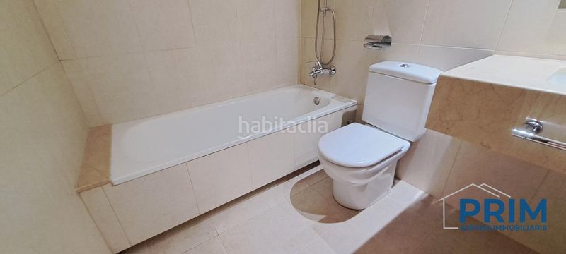 Foto f72df422-965f-4d15-892a-3124329e8ab3. Pis amb calefacció aparcament a Centre Reus