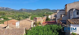 House  Carrer font vella. Casa de pueblo con encanto y gran potencial en la serra dalmòs t