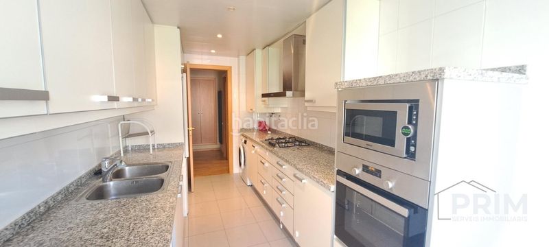 Foto ed6df5f5-f57c-425b-a1b3-2992530bbadf. Pis amb calefacció aparcament a Centre Reus