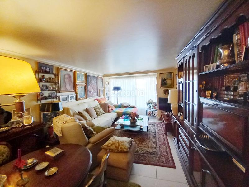 Foto d3b7dc3d-ca9b-40f4-b153-9b8495277e85. Edificio en Casco Urbano Vinaròs