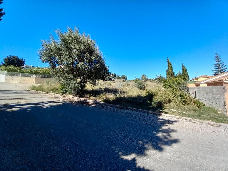 Foto ea1b2dad-167c-4ba6-84a7-33561f19e43c. Terreny residencial a carrer dels dulers 11 a closa de Vinaròs - ermita Vinaròs