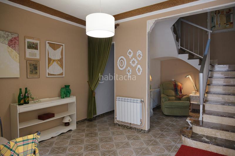 Foto c18ded7c-dbfa-45b5-8851-269616e3a6cb. Maison avec cheminée chauffage dans Cálig