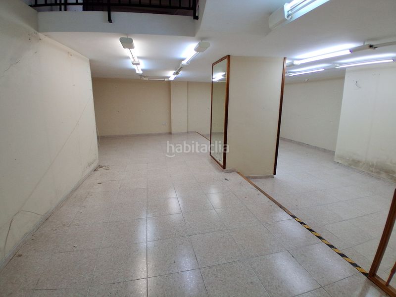 Foto 775014f4-7393-4461-a5d2-e89eccd6b20a. Local comercial a carrer major 36 a Casco Urbano Vinaròs