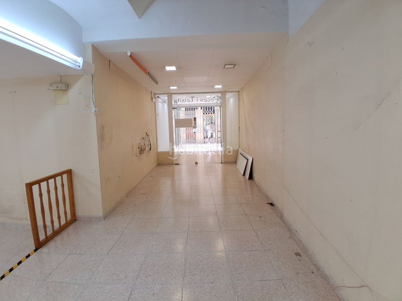 Foto 817224d8-3f7f-49cb-8c02-92bfc8972b32. Local comercial a carrer major 36 a Casco Urbano Vinaròs