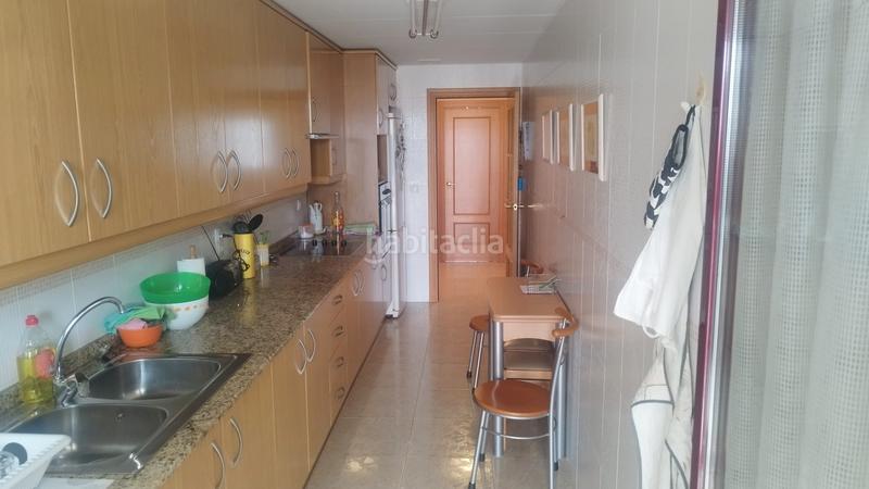Foto 8a3acfd8-cf53-42a2-912a-4948d80b1d14. Piso  con terraza, praking y trastero en Casco Urbano Vinaròs
