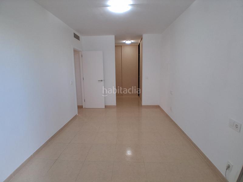 Foto ee0c6de0-3442-4fe4-82d5-d3fdd8e57819. Pis a Casco Urbano Vinaròs