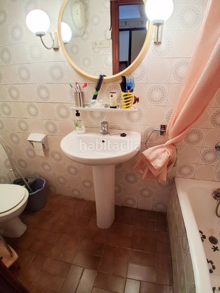 Foto 2914f856-fbe0-4520-a28c-6cb27dd03301. Casa aparellada a Casco Urbano Vinaròs