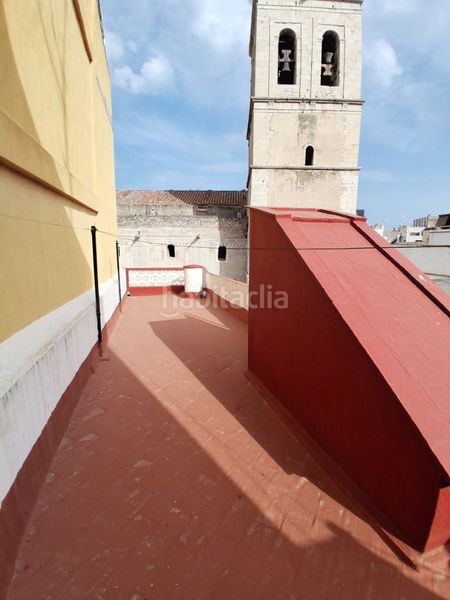 Foto 4e9653ab-3e0f-49ca-b005-eac6a0ff5c3d. Casa aparellada a Casco Urbano Vinaròs