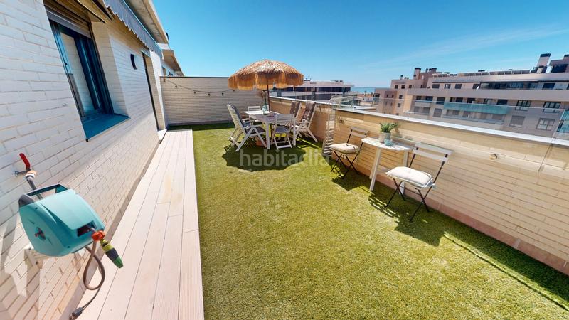 Foto 12b65b0f-185b-4486-8d04-4449824d0abb. Dachwohnung mit heizung parking pool in Los Álamos Torremolinos