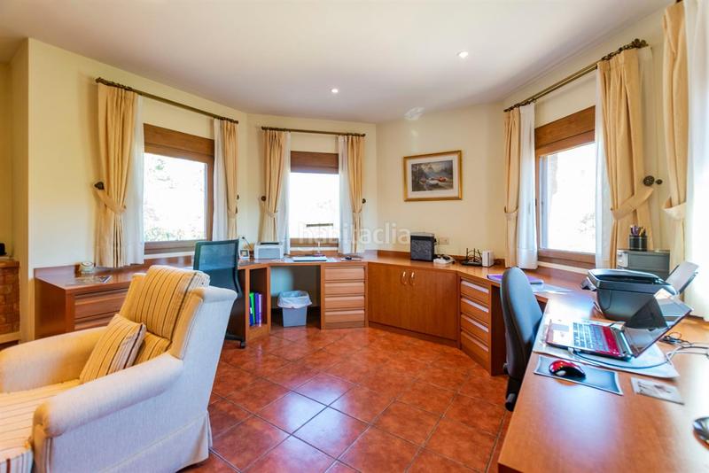 Foto 686c8a5c-898b-4835-ba18-1575433afeac. Chalet mit heizung parking pool in Turre