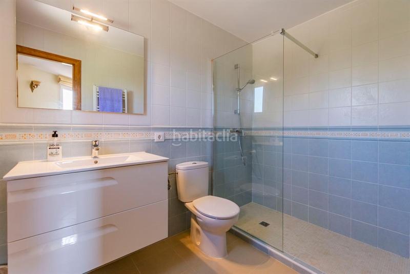 Foto a434ce65-f6bd-47ab-9045-fbddc7f07187. Chalet mit heizung parking pool in Turre