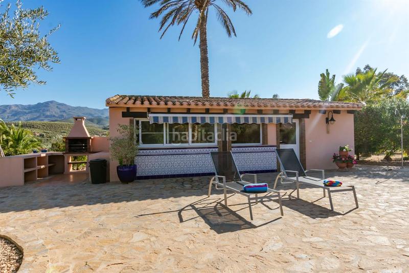 Foto 3e55468c-a00b-43d0-a3f8-c739dd5951e4. Chalet en Turre