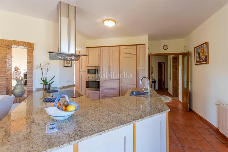 Foto ab6f2bdf-e7e9-4962-b6eb-d85bb672c570. Chalet en Turre