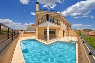 Casa a schiera in Calabardina