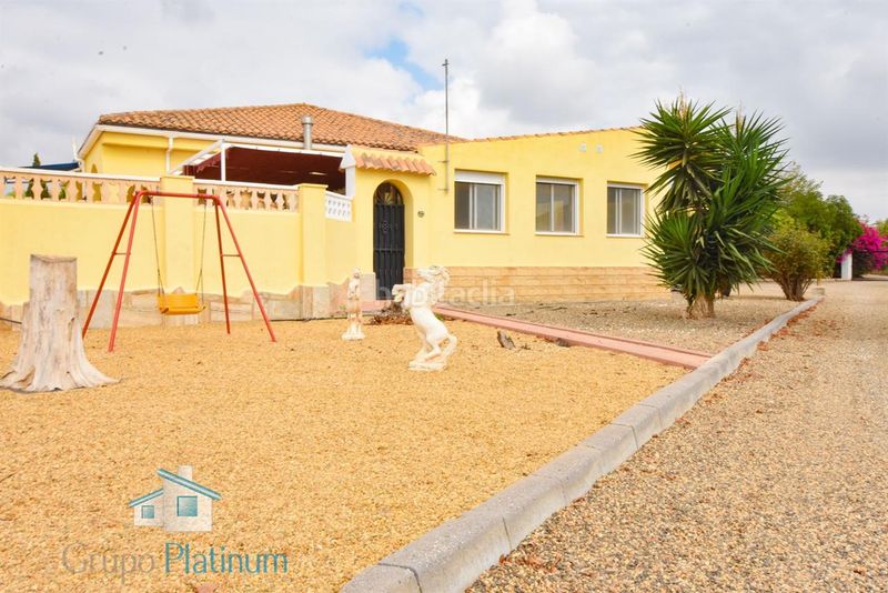 Foto 8dfd0d40-68c9-4935-9bad-b38c0786016c. Xalet amb aparcament piscina a Turre