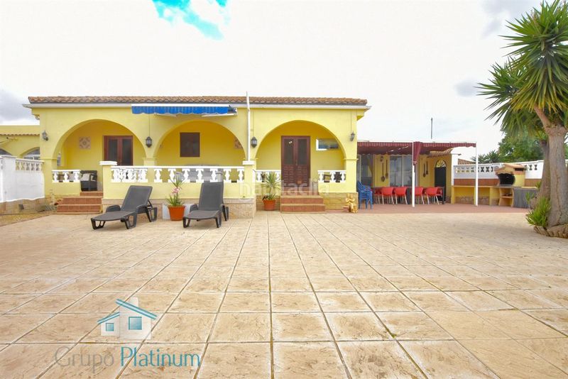 Foto fe6b9f04-9c5d-4af7-9d74-b7b0e87c0350. Xalet amb aparcament piscina a Turre