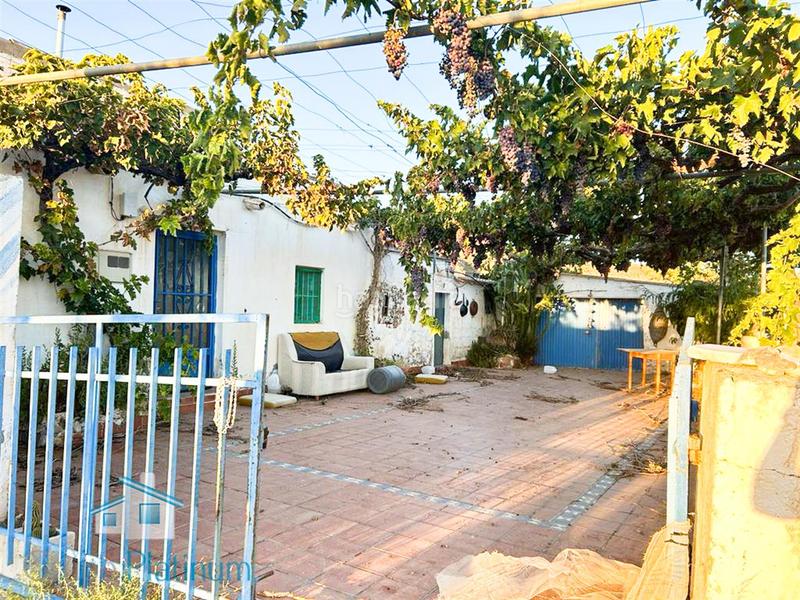 Foto c44c9a94-fc48-431f-934b-5b16b5acf847. Xalet amb aparcament a Huércal - Overa