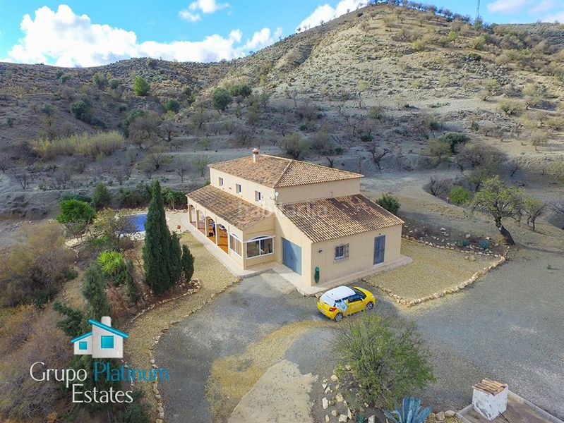 Foto ac933252-5ef7-48ca-abb0-8af280d30a12. Chalet en Huércal - Overa