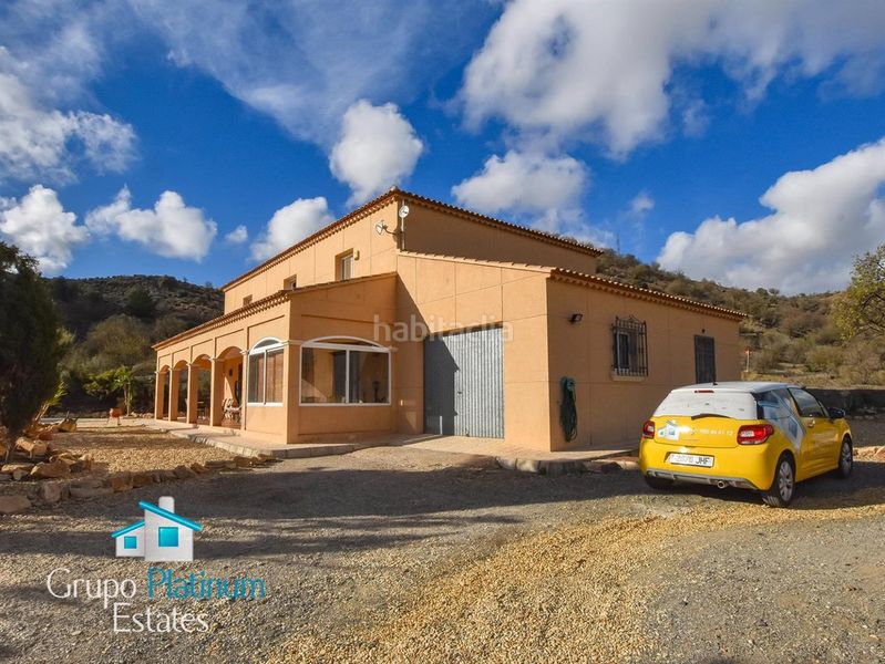 Foto d27b3d16-8e4a-490a-8f59-d7fd481c190f. Chalet en Huércal - Overa