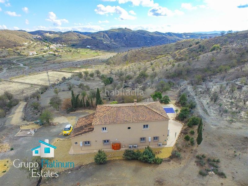 Foto e4c67b03-0b7f-455f-a492-bbf101960b1c. Chalet en Huércal - Overa