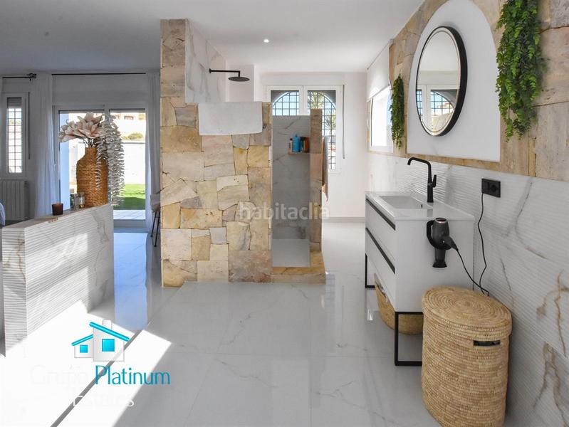 Foto 964d1e9a-fb43-451e-a88d-bf05458d443a. Chalet avec parking dans Palomares Cuevas del Almanzora