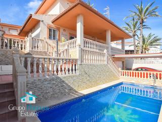 Chalet à San Juan de los Terreros