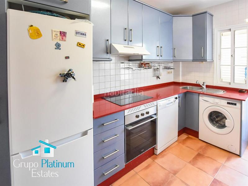 Foto 1a7937f3-6e63-49f7-aa78-c5591430cbc6. Maison jumelée avec parking dans Las Marinas - Pueblo Laguna Vera